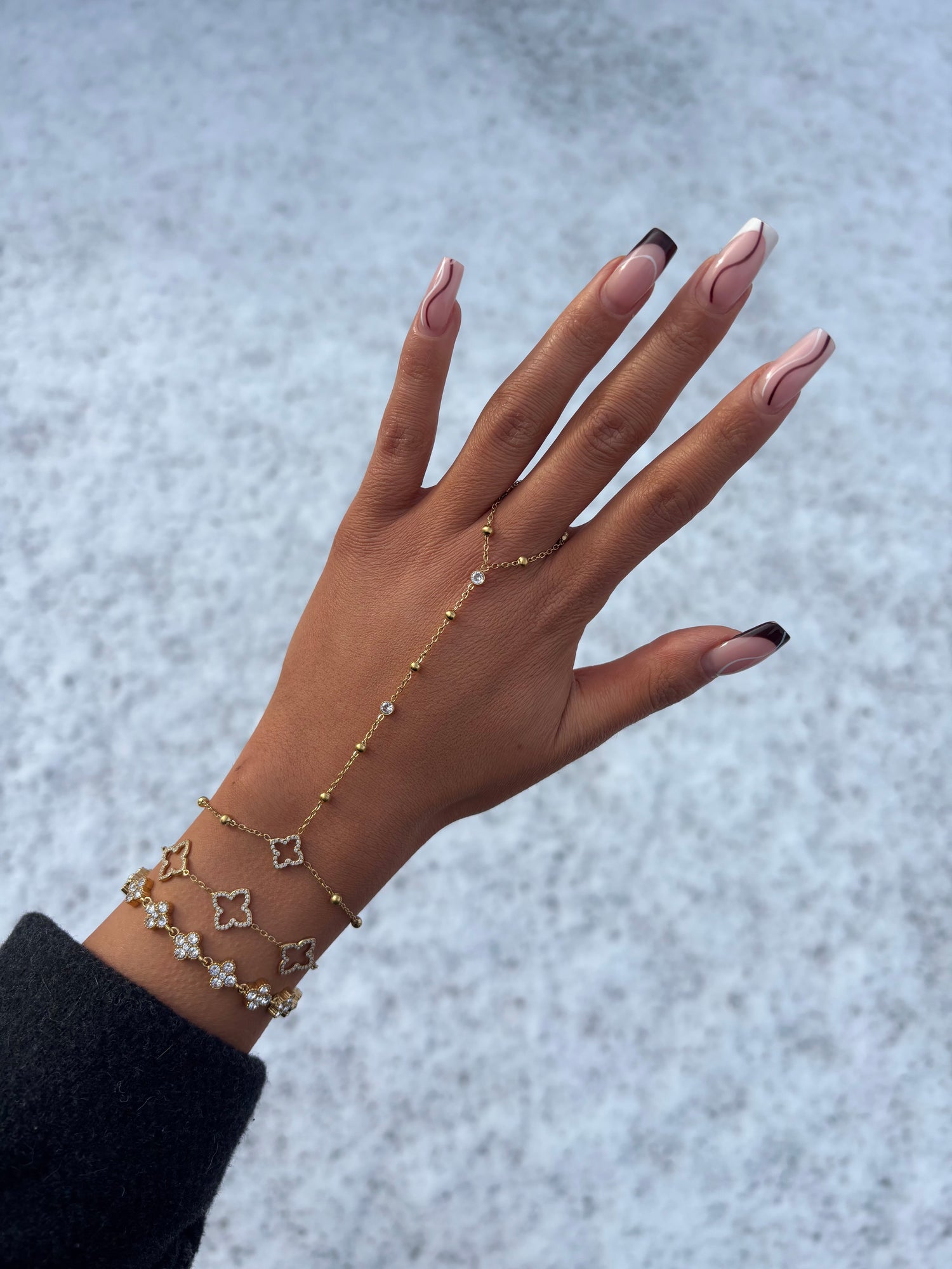 CHAÎNE DE MAIN MAÏLIE