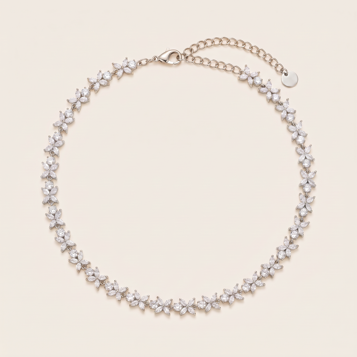 COLLIER ELLA