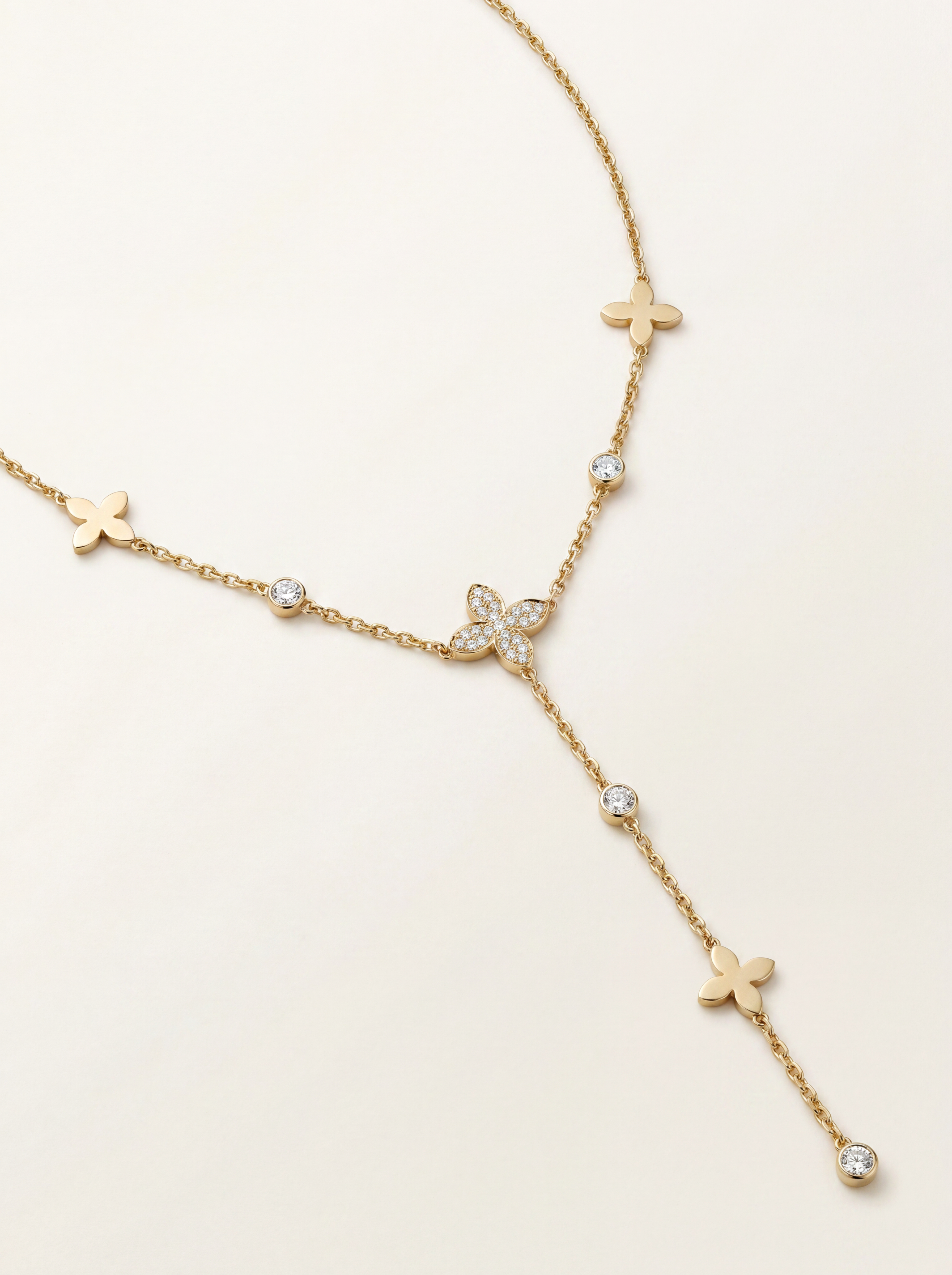 COLLIER ÉVA